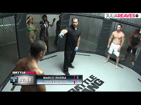 ❤️ Ultimate Fighter fucks tifla numru dritt wara ġlieda fiċ-ċirku ❤️ Porno lilna ❌️❤