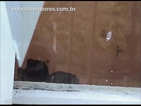 ❤️ Raġel qarn iħares lit-tfajla tiegħu ma' raġel ieħor, jirreġistra video fuck mingħajr ma jfixkel lill-koppja ❤️ Porno lilna ❌️❤